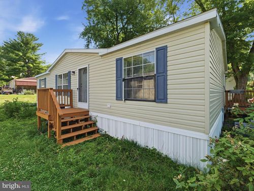 17002 Oakleigh Way, HAGERSTOWN, MD, 21740-6926 | Card Image