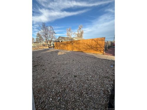 118 N 9th Ave, Greeley, CO, 80631-2345 | Card Image