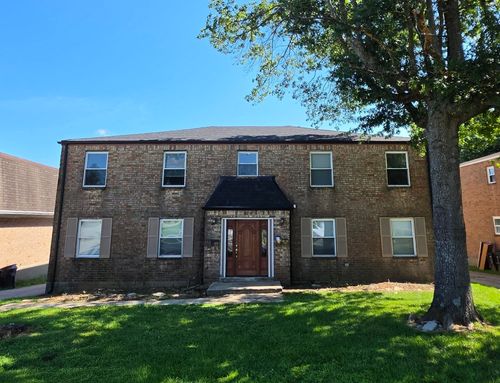 304 Quachita Trl, Frankfort, KY, 40601-1567 | Card Image