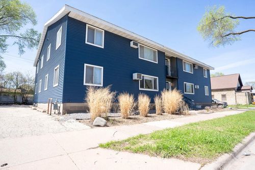 802 7th Street, La Crosse, WI, 54601 | Card Image