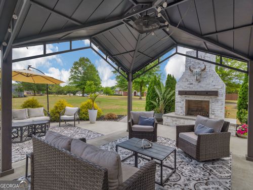 1105 Birchwood Dr, Griffin, GA, 30224-7489 | Card Image