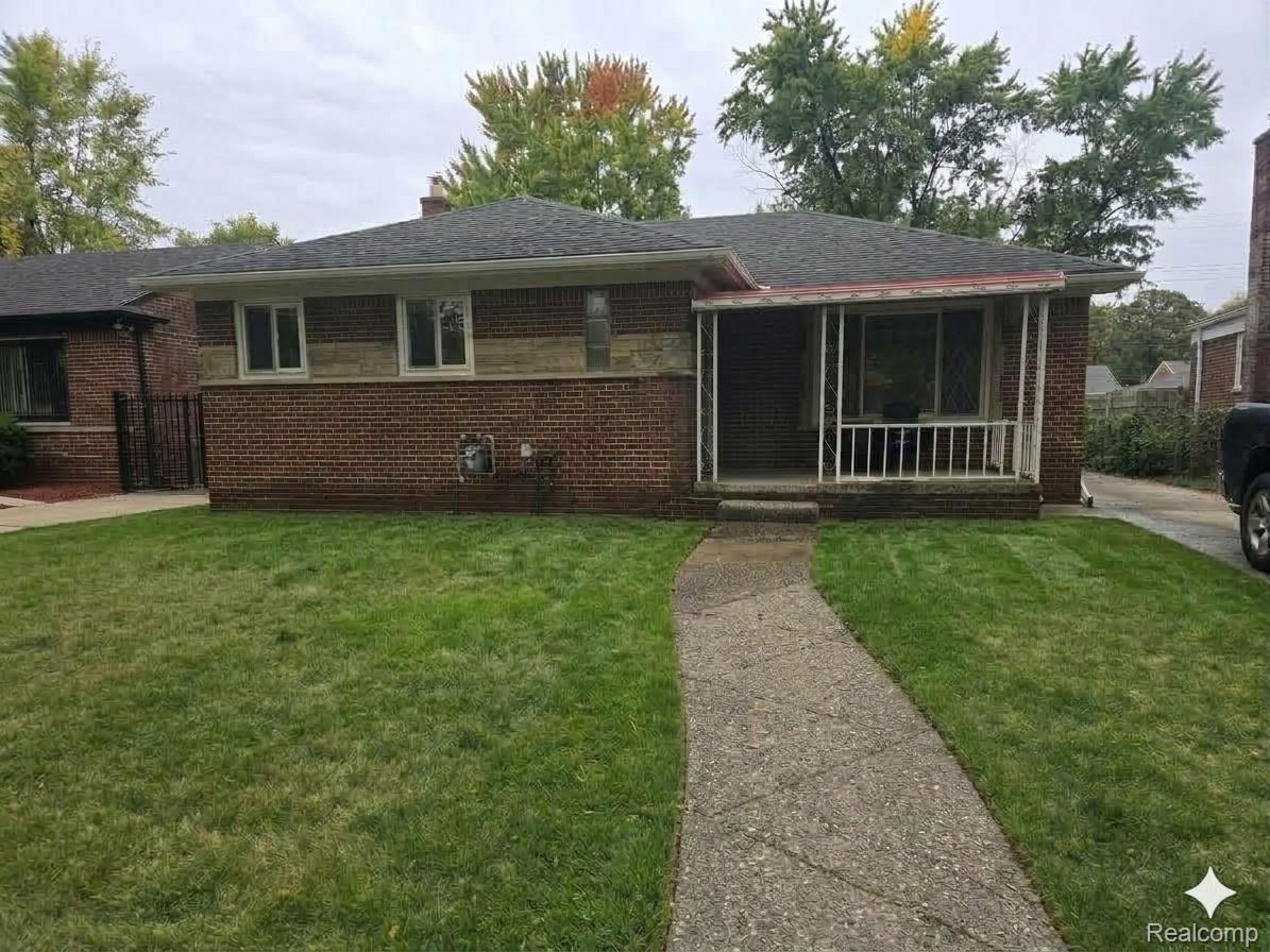 Residential Lease in Oak Park