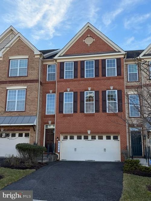 4113 Yearling Ct, UPPER MARLBORO, MD, 20772-8157 | Card Image