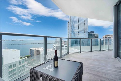 3402-1300 Brickell Bay Dr, Miami, FL, 33131-3483 | Card Image