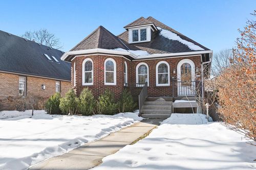 4639 N Larkin Street, Whitefish Bay, WI, 53211 | Card Image