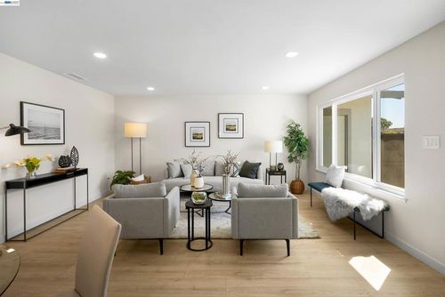 31265 Lily St, Union City, CA, 94587-2641 | Card Image