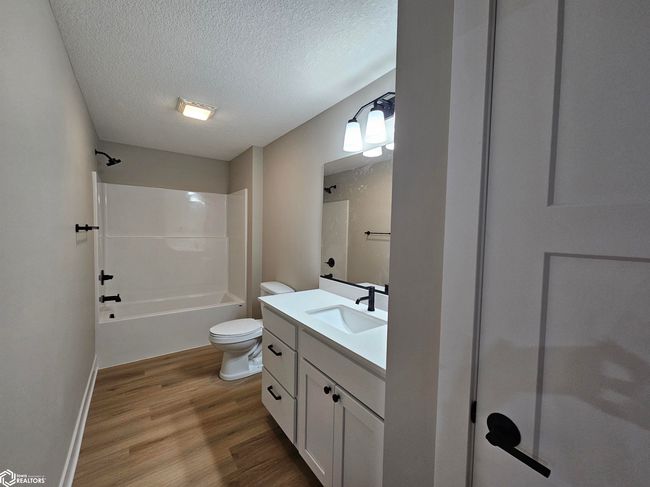 1409 E 10 Th Street, Condo with 4 bedrooms, 3 bathrooms and null parking in Carroll IA | Image 25