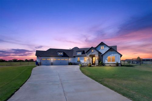 228 Chambers Creek Trl, Alvarado, TX, 76009-1595 | Card Image