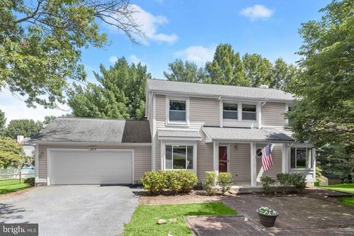 8209 Mossy Stone Ct, LAUREL, MD, 20723-1077 | Card Image