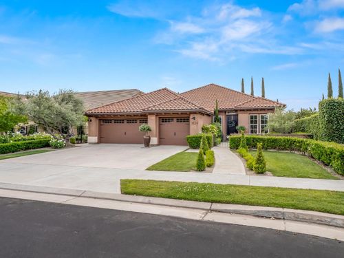 3524 Prescott Avenue, Clovis, CA, 93619 | Card Image