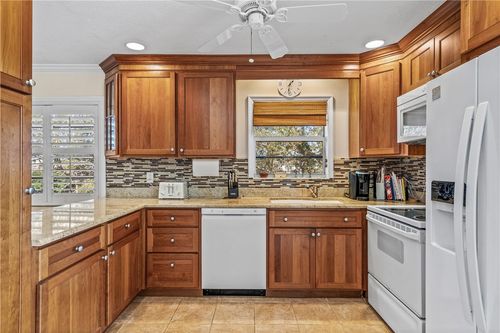 apt-d31-5400 Highway A1a, Indian River Shores, FL, 32963-1089 | Card Image