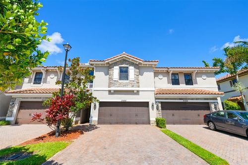 8446 Lake Majesty Ln, Parkland, FL, 33076-2899 | Card Image