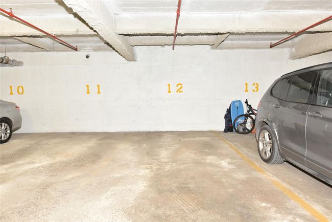 View of garage | Image 8