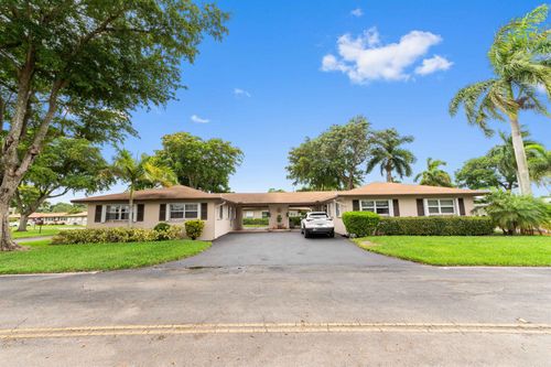 155 Mockingbird Ln, Delray Beach, FL, 33445-1819 | Card Image