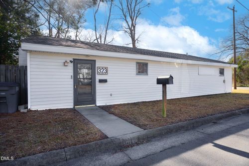 323 Trevathan St, Rocky Mount, NC, 27804-4736 | Card Image
