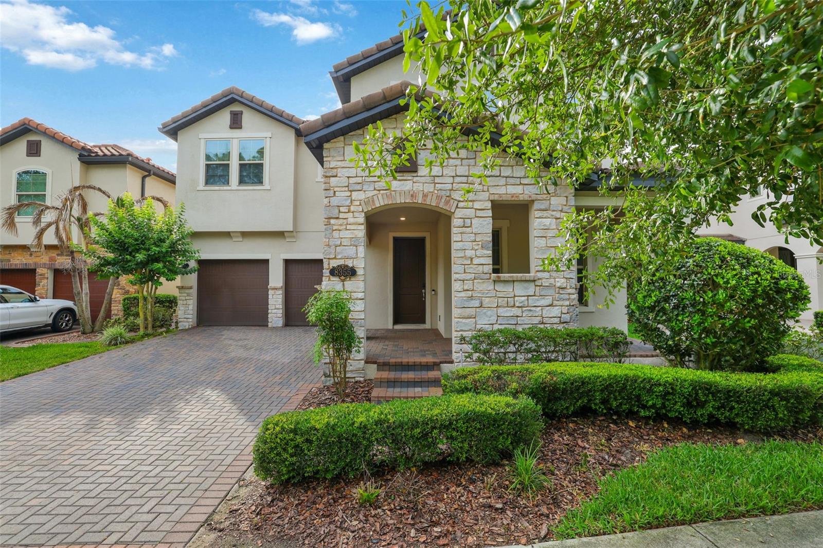 Residential in WINDERMERE 3