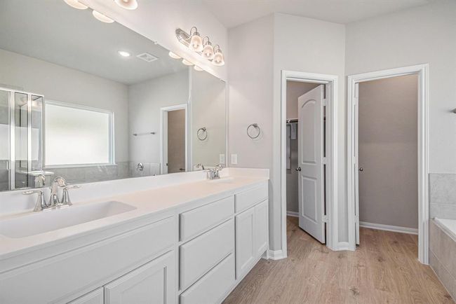 11412 Natalia Ln, House other with 4 bedrooms, 2 bathrooms and 2 parking in Willis TX | Image 13