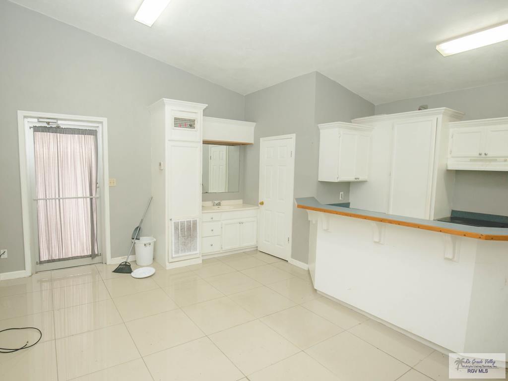 Commercial Sale in Brownsville