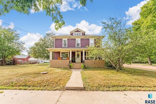 201 S Johnson St, Canton, SD, 57013-2143 | Card Image