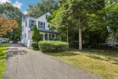 14 Jacobus Ave, Little Falls, NJ, 07424-2305 | Card Image
