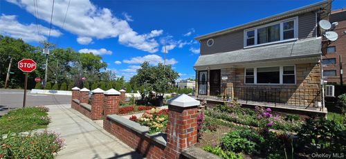 2f-1503 201st St, Bayside, NY, 11360-1014 | Card Image