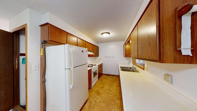 Kitchen | Image 13