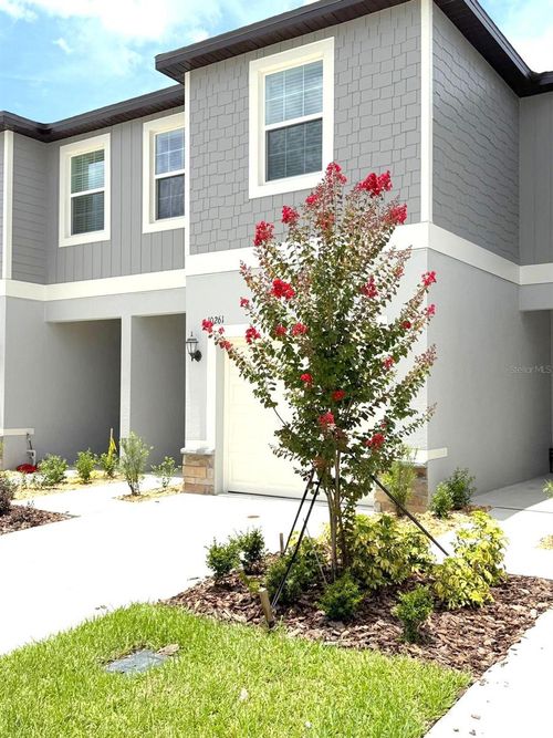 10261 Trumpet Honeysuckle Way, San Antonio, FL, 33576-8370 | Card Image