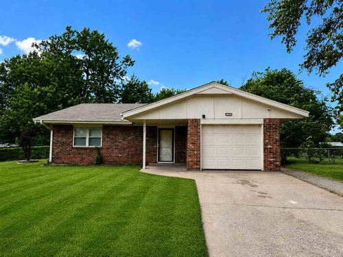 421 Stansbury St, Perkins, OK, 74059-3433 | Card Image