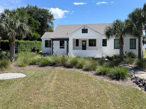 214 Ave C, Apalachicola, FL, 32320 | Card Image