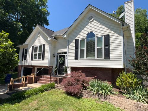 5515 Misty Valley Dr, College Dale, TN, 37363-6814 | Card Image
