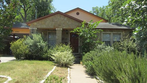 4703 Harmon Ave, Austin, TX, 78751-3418 | Card Image