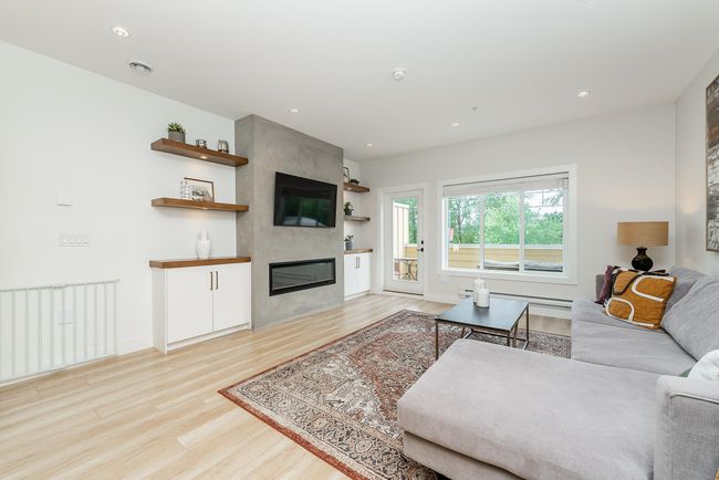 202 - 80 Elgin St, Townhouse with 2 bedrooms, 3 bathrooms and 1 parking in Port Moody BC | Image 8