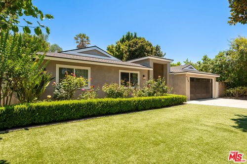 4708 Aqueduct Ave, Encino, CA, 91436-1619 | Card Image