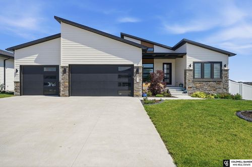 7434 Anselm Ln, Lincoln, NE, 68516-3658 | Card Image