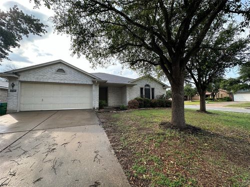 17320 Bishopsgate Dr, Pflugerville, TX, 78660-1770 | Card Image