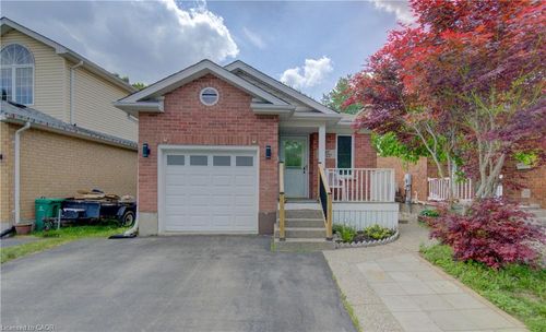 347 Keewatin Ave, Kitchener, ON, N2B3W2 | Card Image