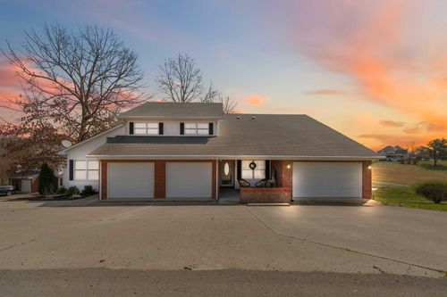101-109 Dylan Dr, Jamestown, KY, 42629-8639 | Card Image