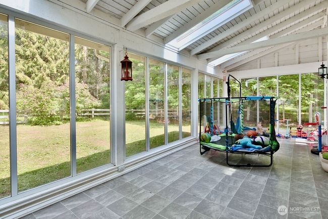 70 Shadow Trl, House other with 5 bedrooms, 4 bathrooms and 6 parking in Sequim WA | Image 15