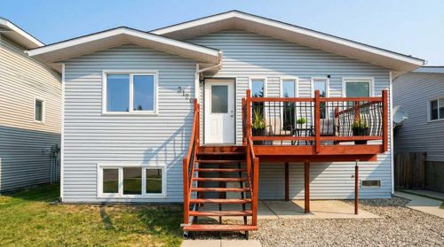 3126 Bradwell St, Hinton, AB, T7V1S6 | Card Image