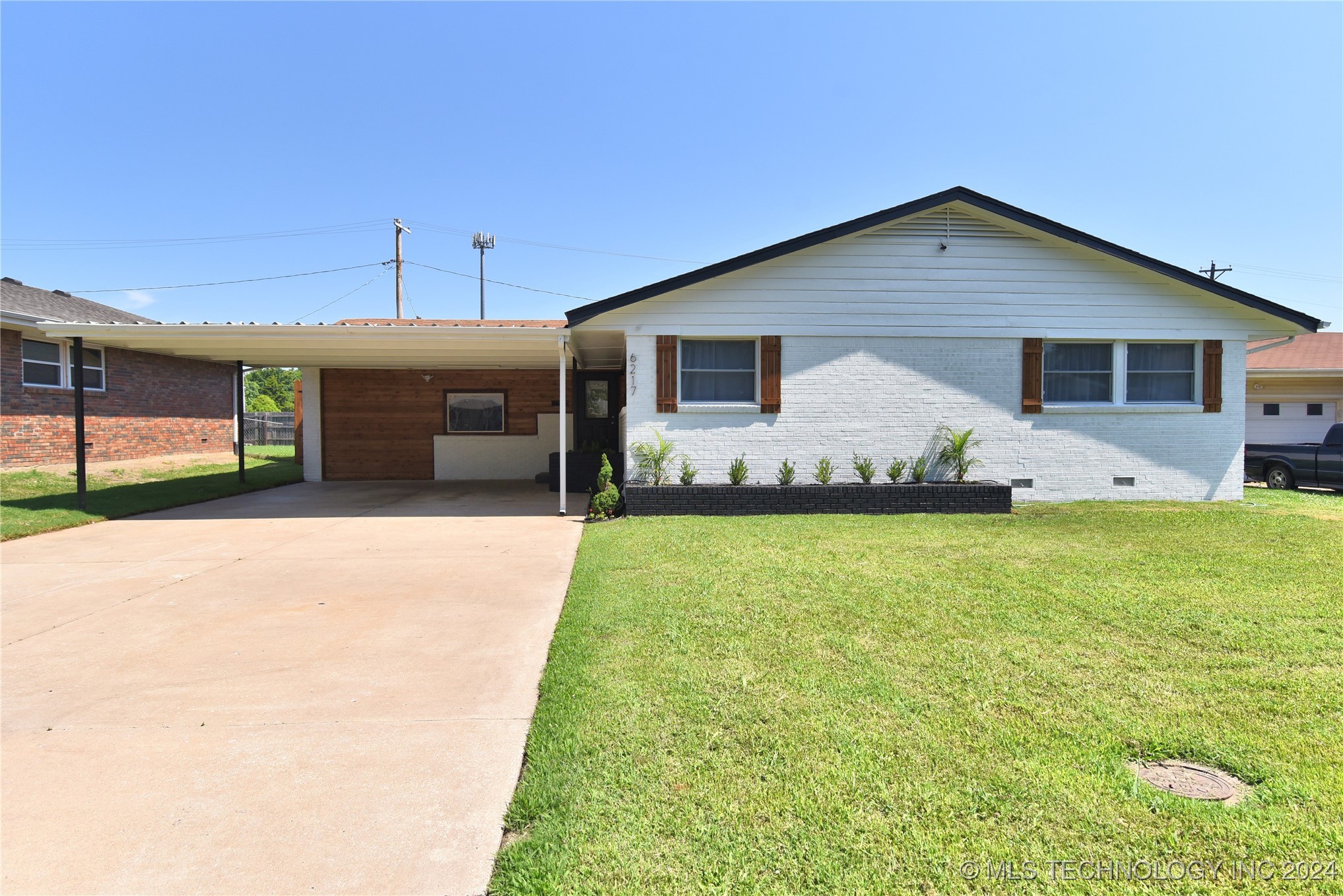 24th St, Tulsa, OK 74114