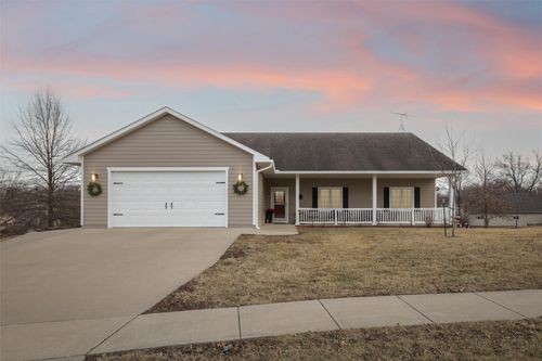 1511 W Franklin Ave, Indianola, IA, 50125-4717 | Card Image