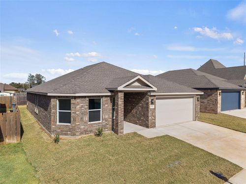 803 Chateau Court, Kingfisher, OK, 73750 | Card Image