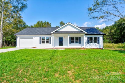 107 Falls St, Lawndale, NC, 28090-9582 | Card Image
