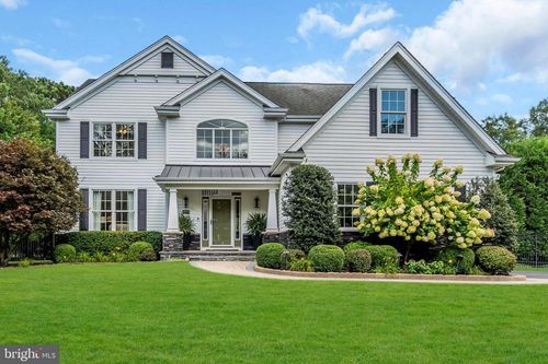 2 Poplar St, West Creek, NJ, 08092-2836 | Card Image