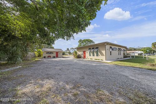 290 Parnell St, Merritt Island, FL, 32953-4714 | Card Image