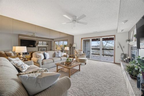 a-1-1165 Jeffries Rd, Osage Beach, MO, 65065-2704 | Card Image