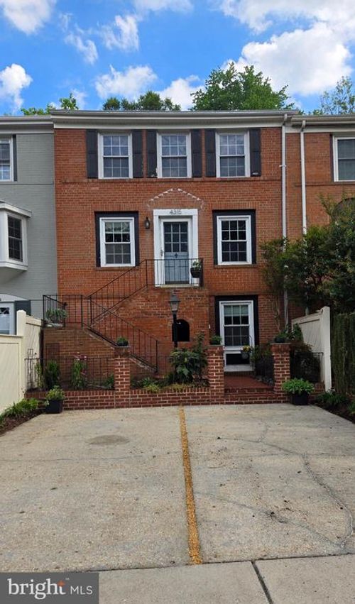 4315 Lawrence St, ALEXANDRIA, VA, 22309-1235 | Card Image