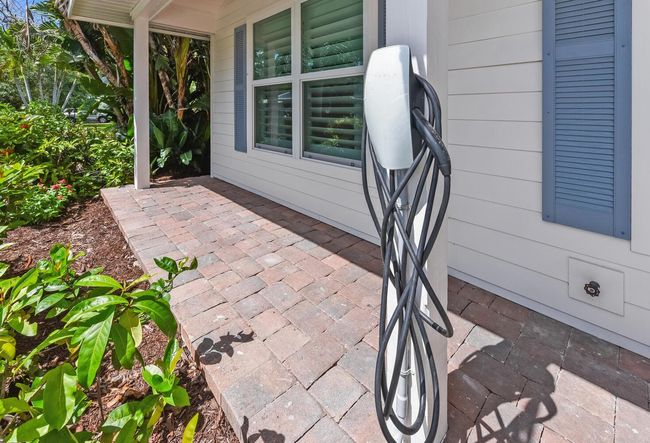 7 Lantana Ln, House other with 3 bedrooms, 3 bathrooms and null parking in Sewalls Point FL | Image 7