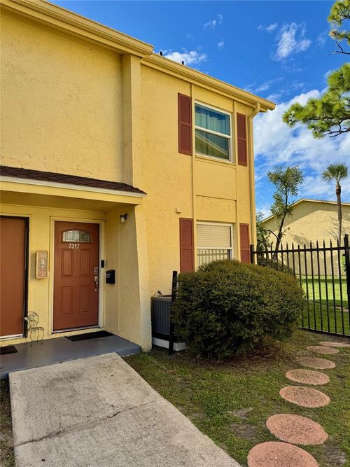 7317-7317 Abonado Rd, TAMPA, FL, 33615-2415 | Card Image