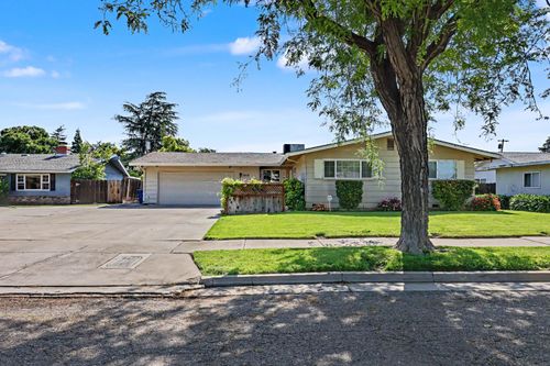 3058 El Capitan Ave, Merced, CA, 95340-2225 | Card Image